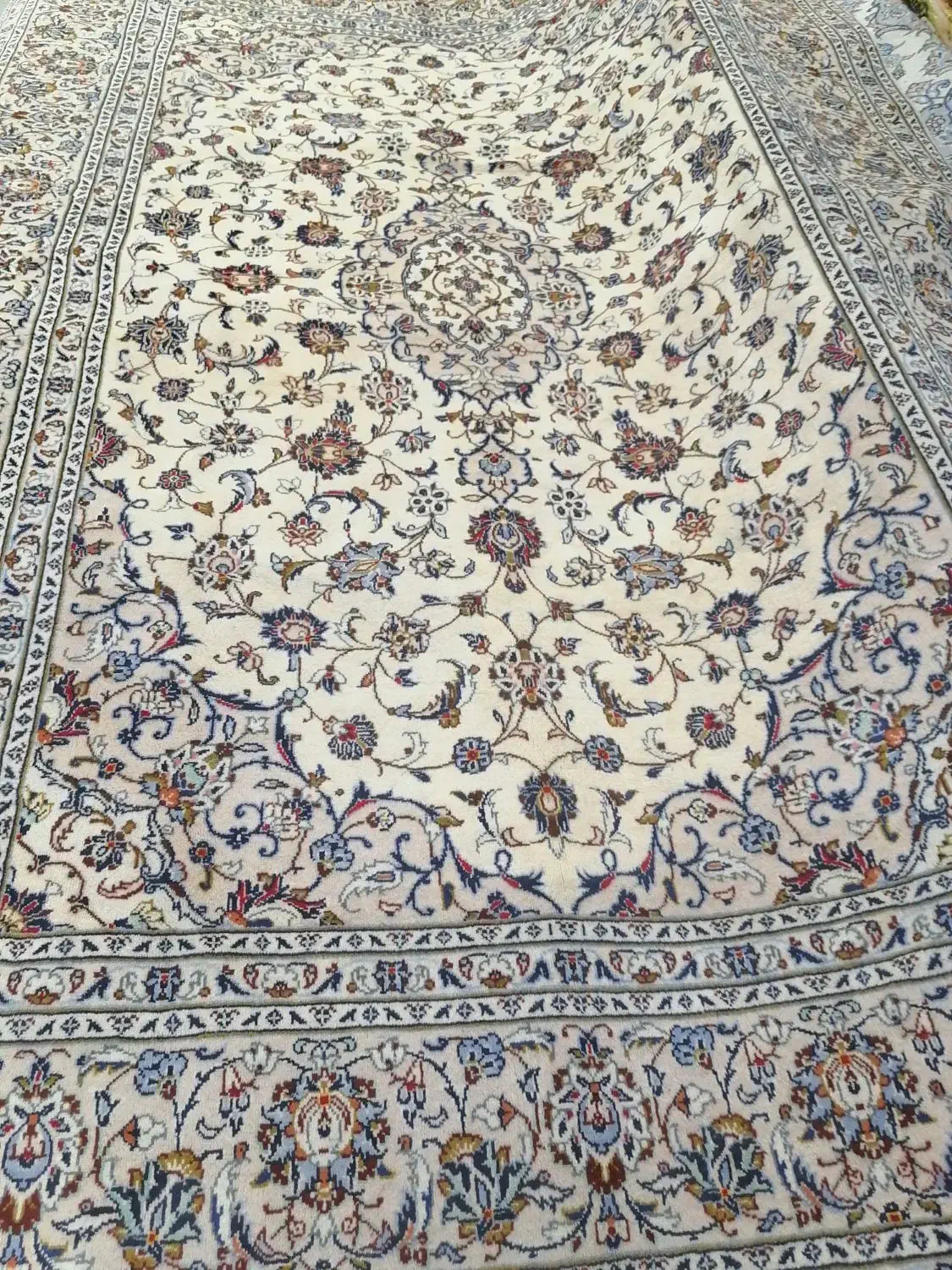 کاشان|فرش|کرمانشاه, |دیوار