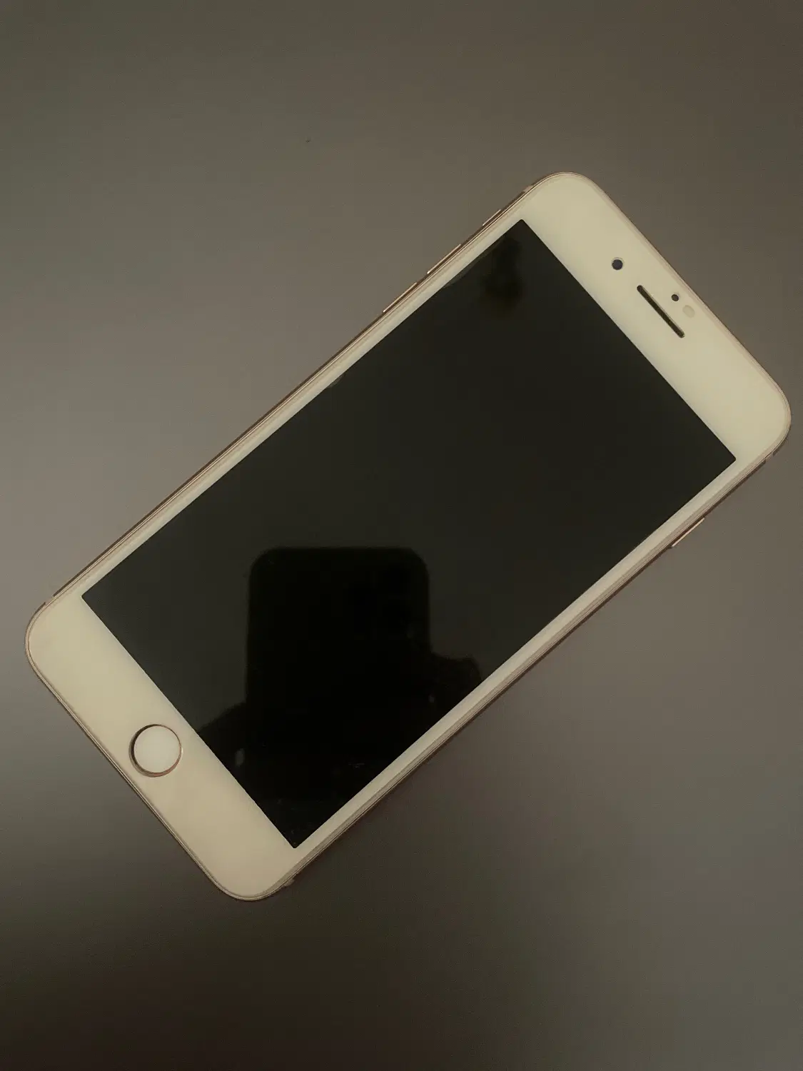 Iphone 8 pluse|موبایل|تهران, شهران شمالی|دیوار