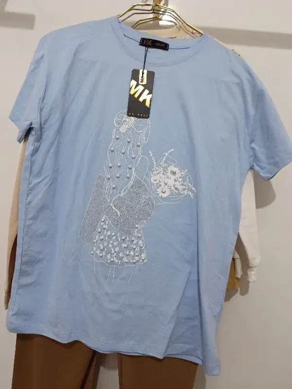 قیمت 370|لباس|شیروان (خراسان), |دیوار