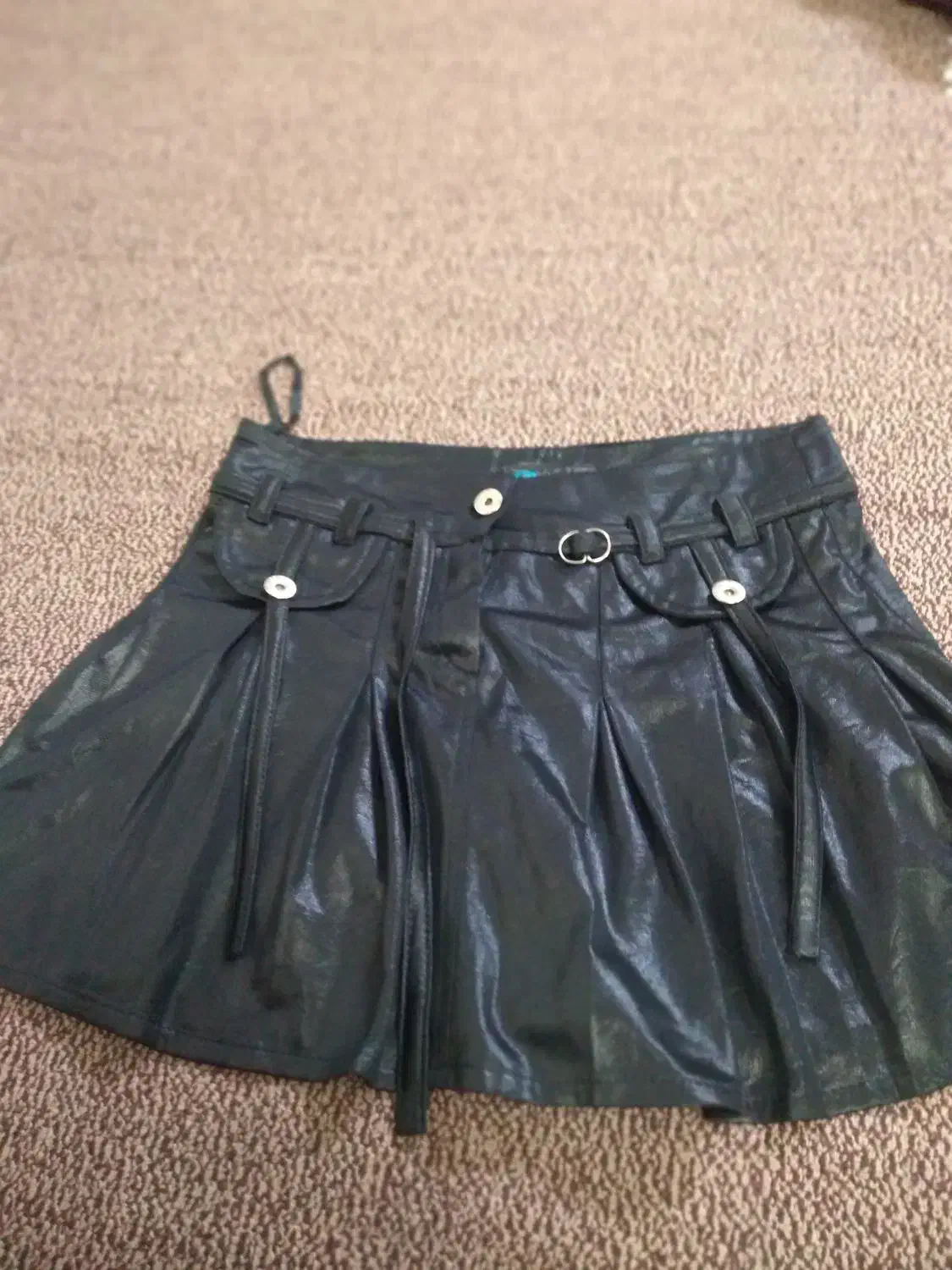 لباس|لباس|قم, نوبهار|دیوار