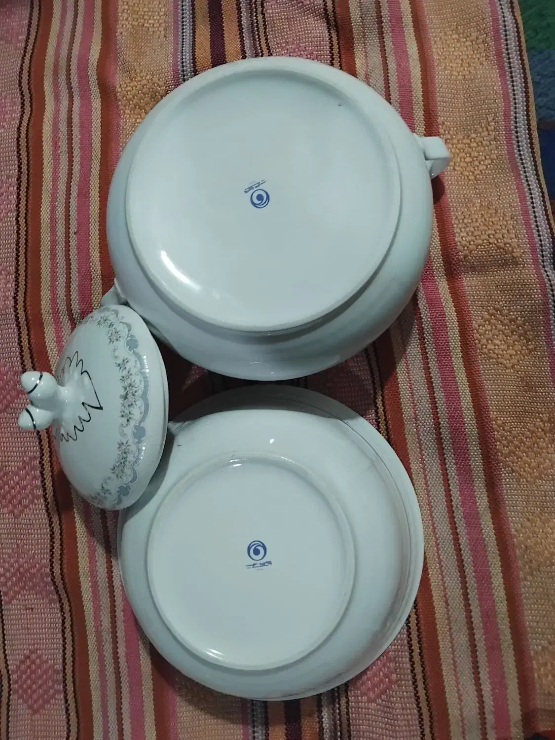 سوپخوری|کلکسیون اشیاء عتیقه|بومهن, |دیوار