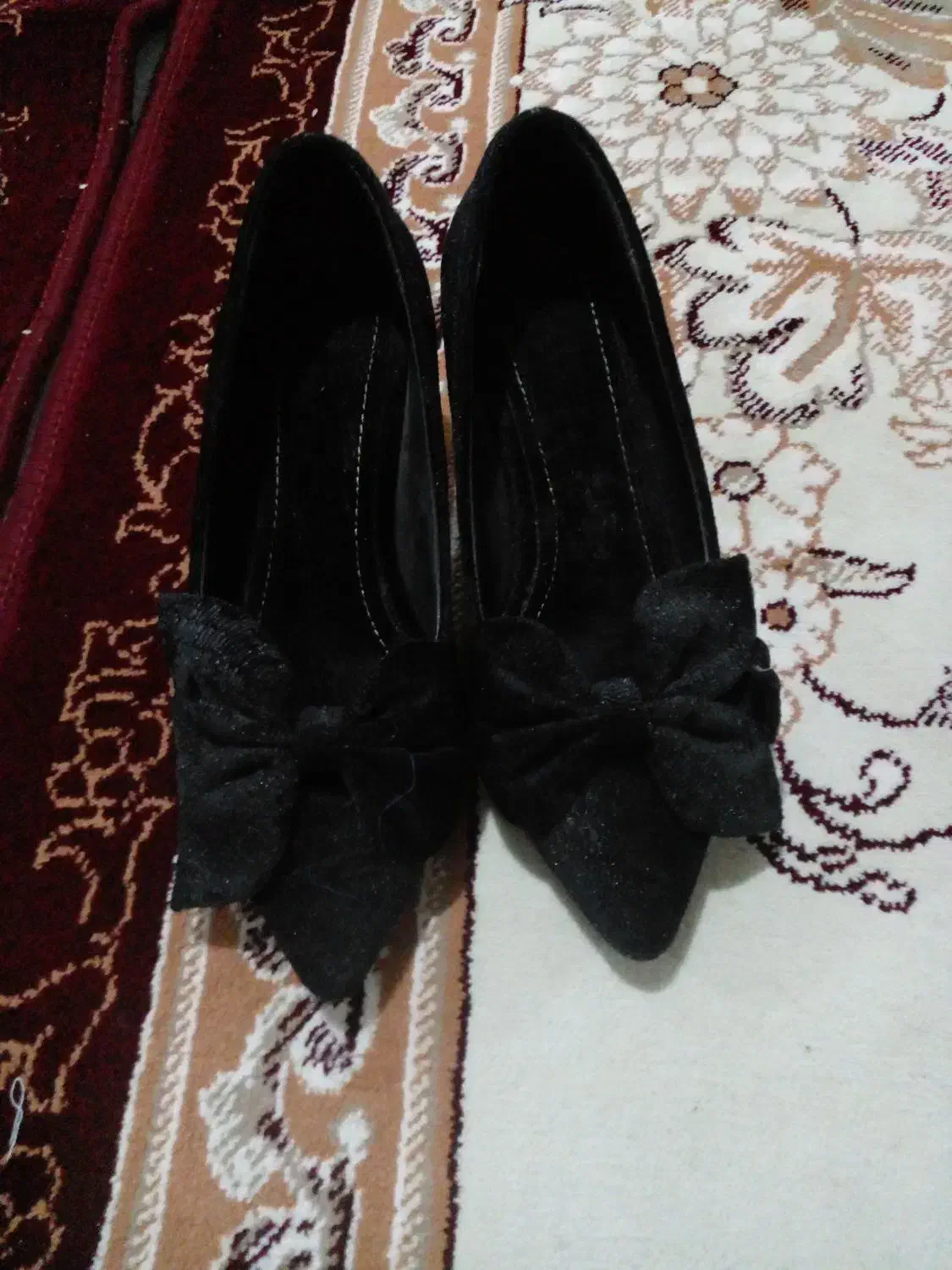 کفش مجلسی|کیف، کفش، کمربند|نیشابور, بنیاد شهید|دیوار