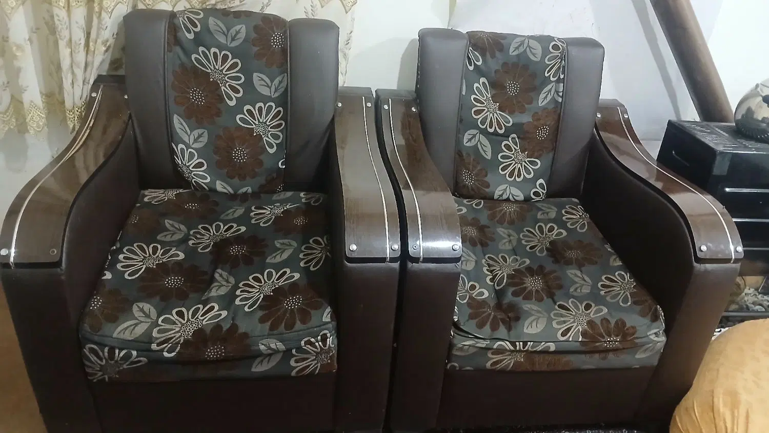 مبل راحتی|مبلمان خانگی و میز عسلی|سلماس, |دیوار