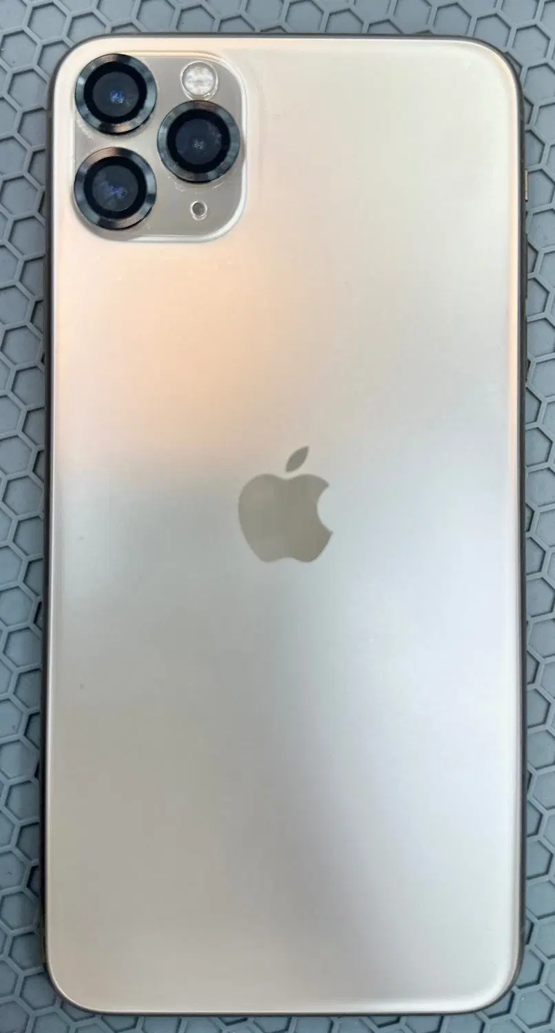 iPhone 11 Pro Max|موبایل|تهران, نازیآباد|دیوار