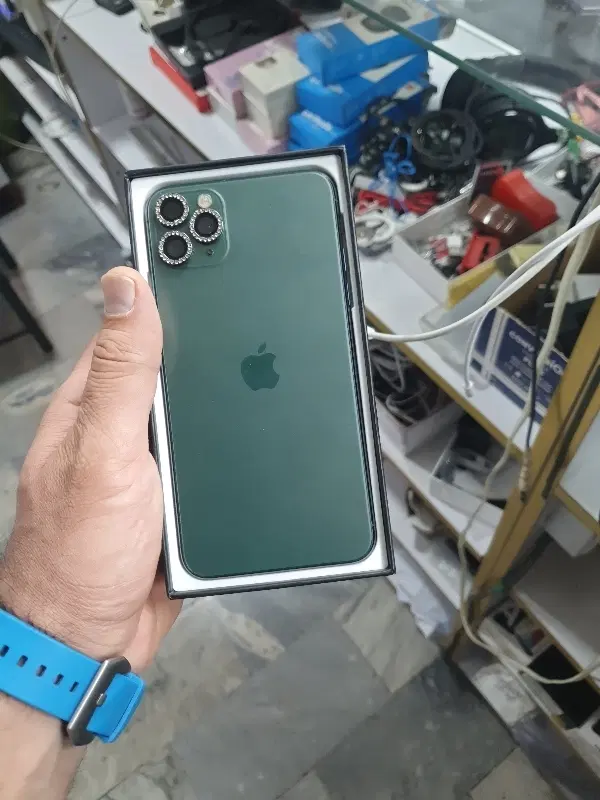iPhone 11 promax|موبایل|کرج, اصفهانی‌ها|دیوار