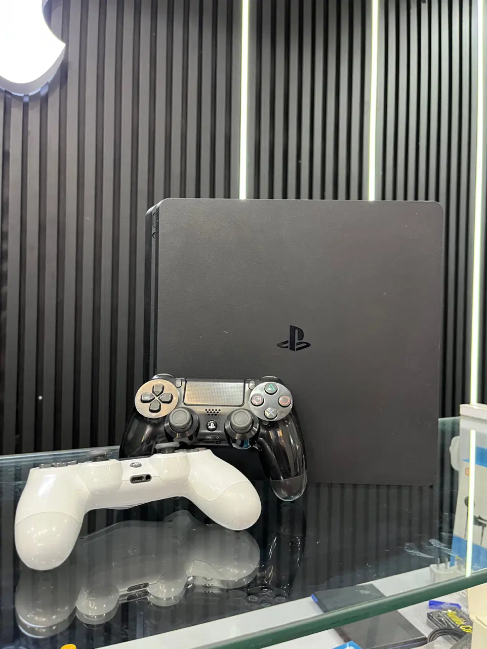Ps4 slim 1t|کنسول، بازی ویدئویی و آنلاین|کرج, مطهری|دیوار