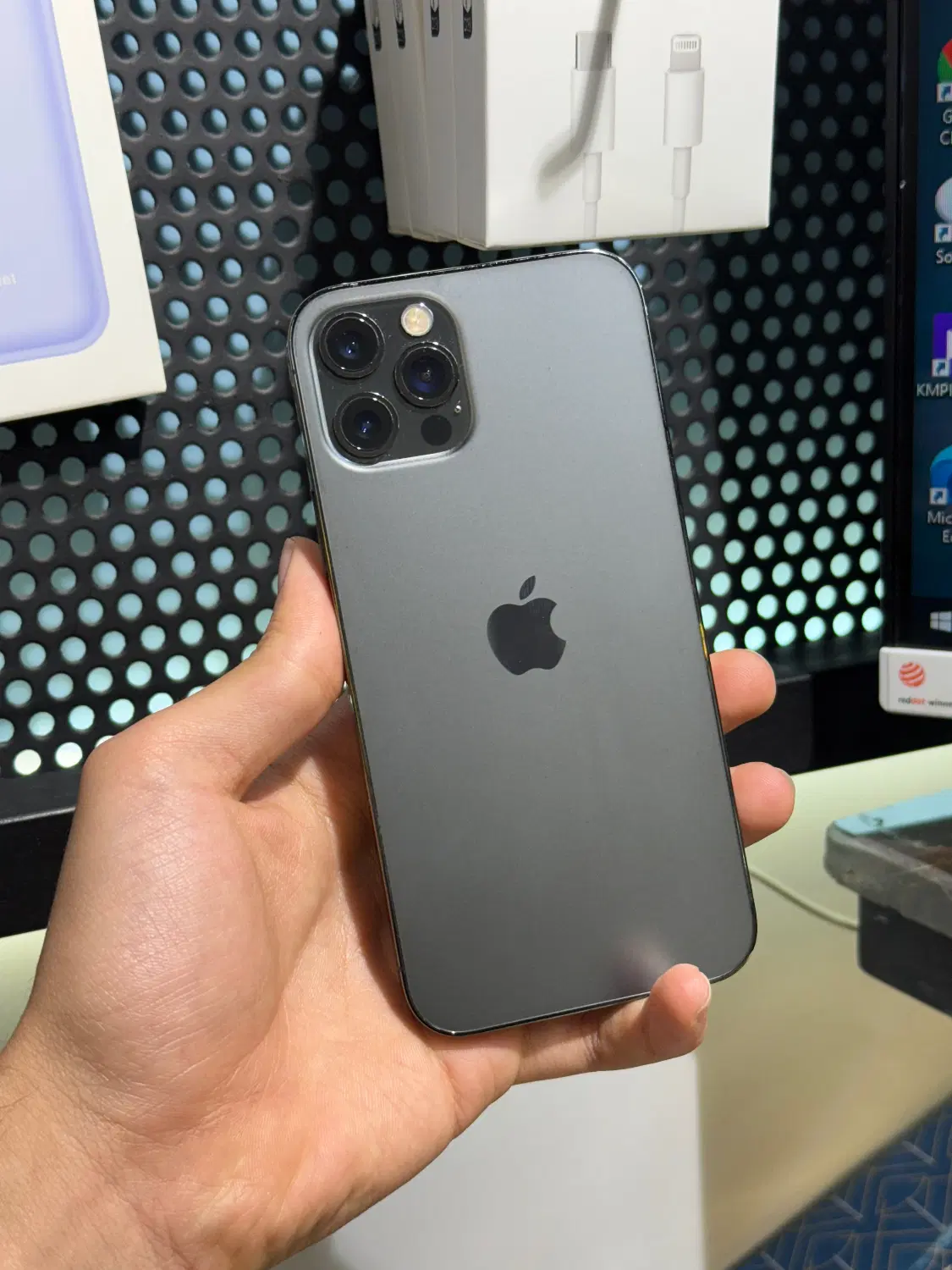 Iphone 12pro|موبایل|اصفهان, چرخاب|دیوار