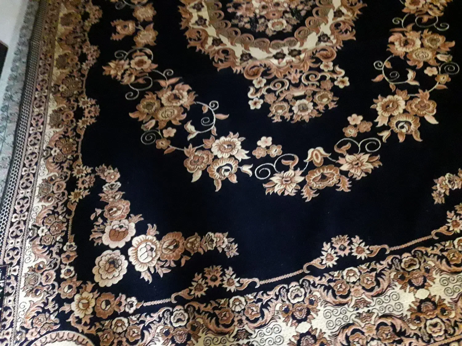 روفرشی|روفرشی|اراک, |دیوار