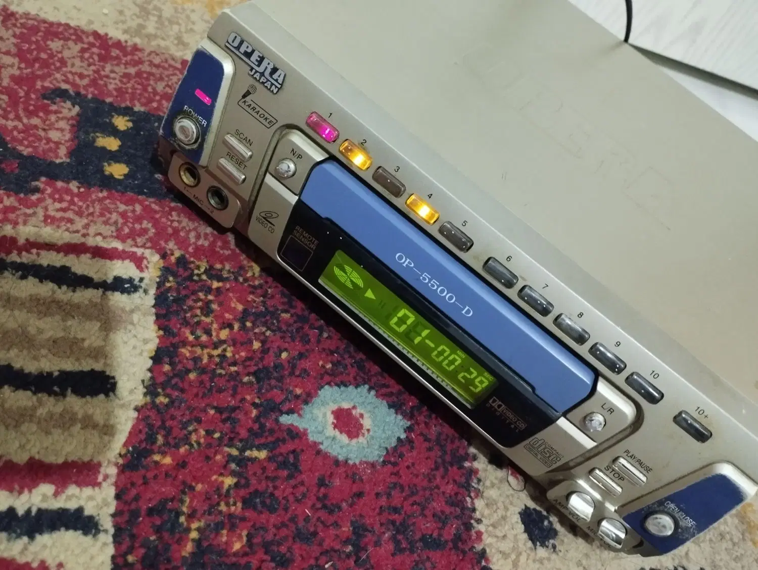opera CD|صوتی و تصویری|اصفهان, شیخ اشراق|دیوار