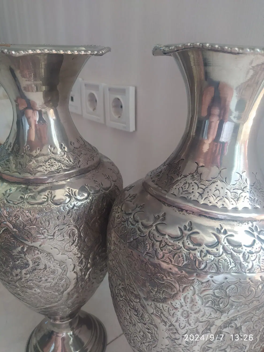 گل دان|کلکسیون اشیاء عتیقه|اصفهان, بهارانچی|دیوار