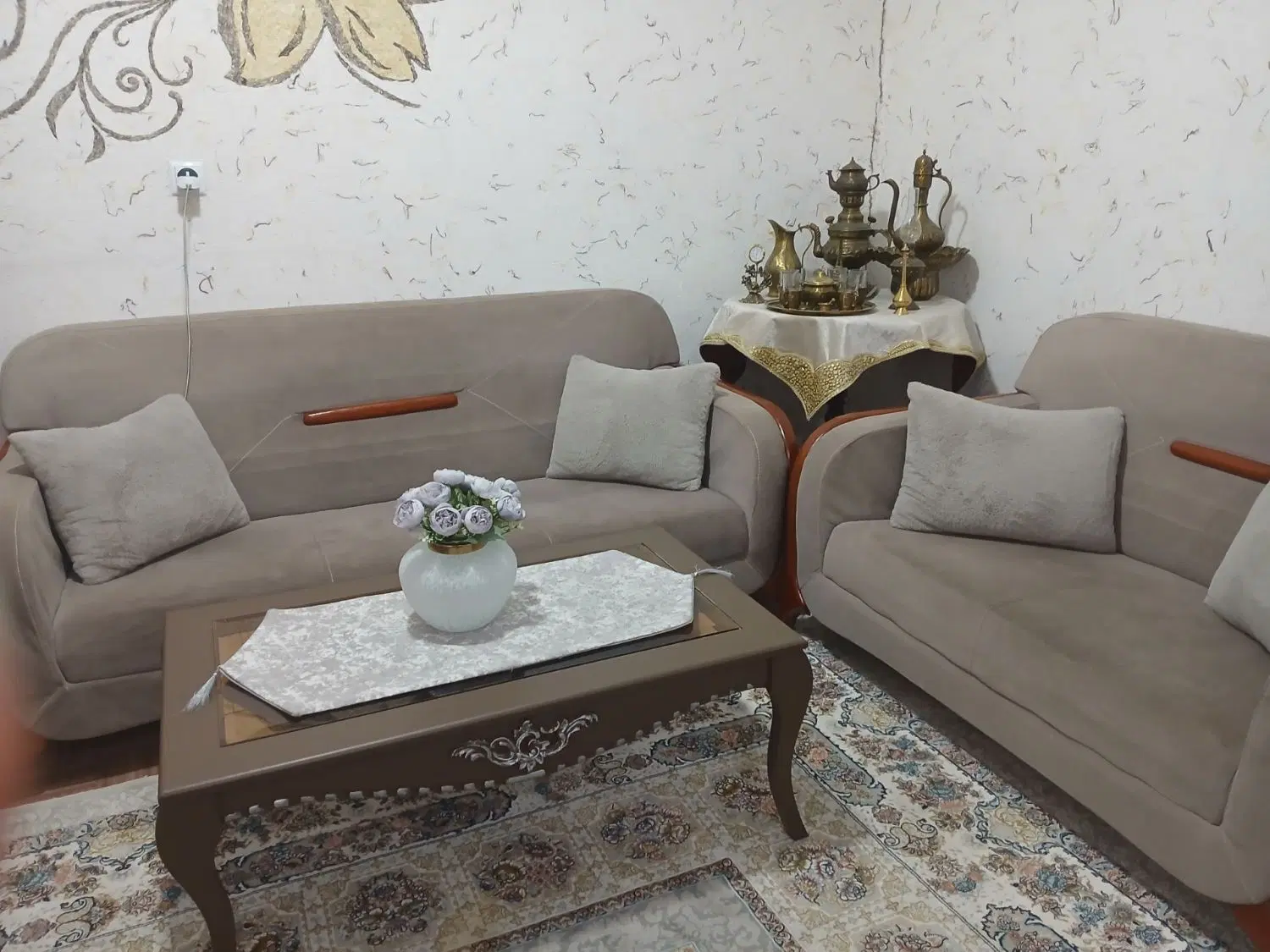 مبل|مبلمان خانگی و میز عسلی|کبودرآهنگ, |دیوار