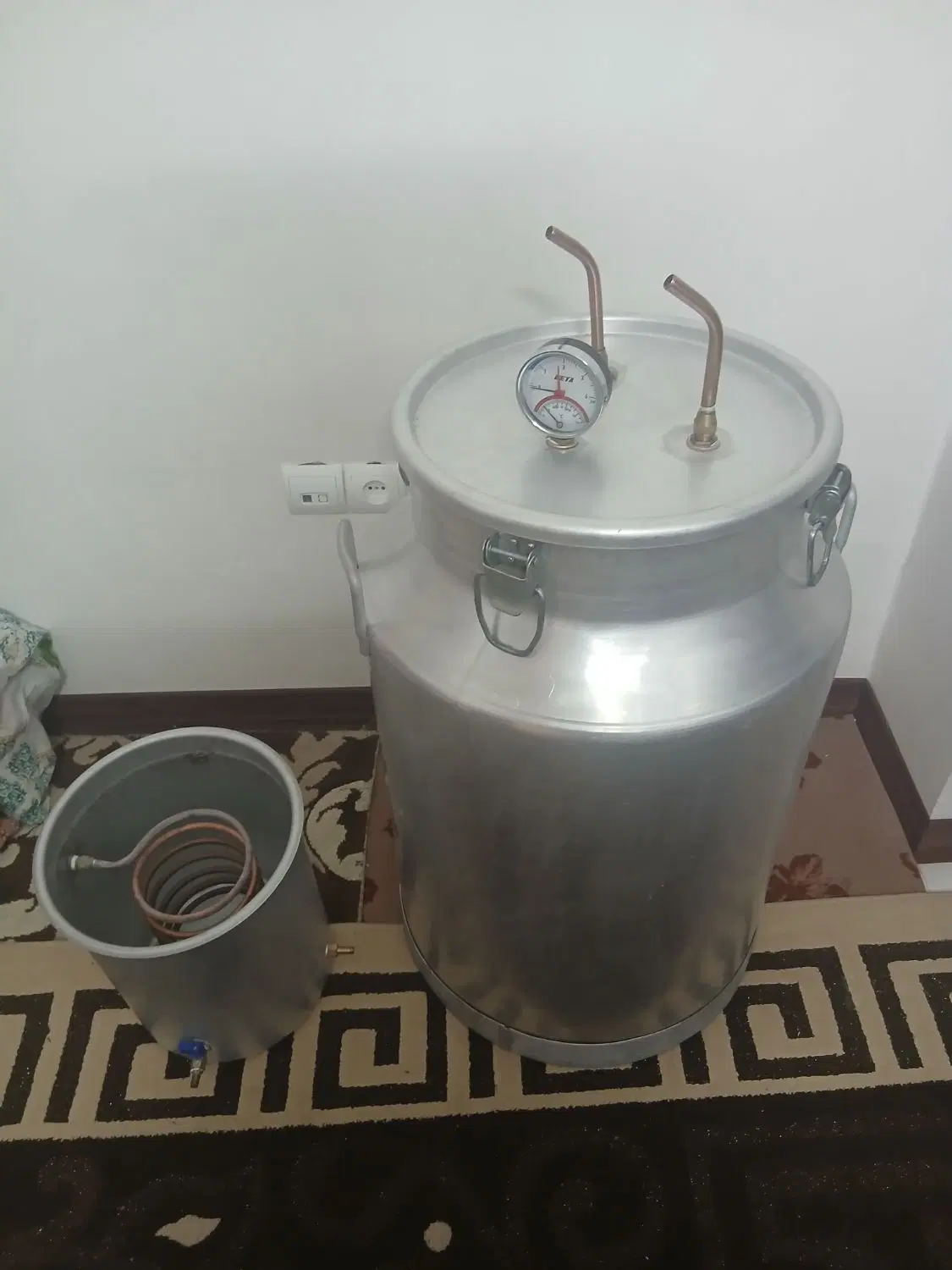 دیگ|ظروف پخت‌وپز|بهارستان, |دیوار