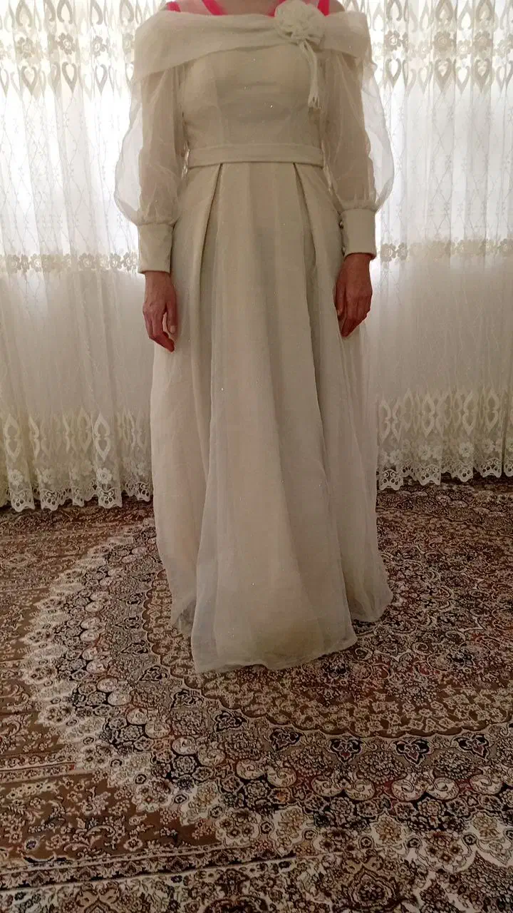 پیراهن مجلسی|لباس|مشهد, قائم|دیوار