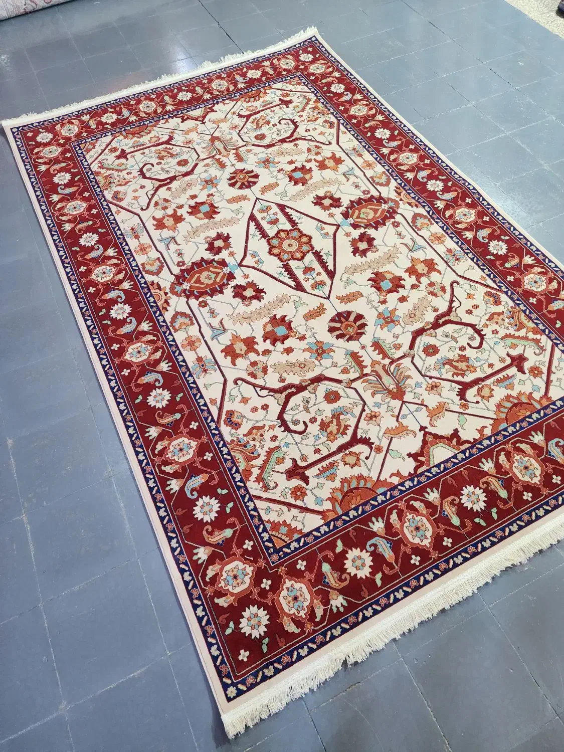 فروش مستقیم فرش ماشینی کاشان از درب کارخانه|فرش|کاشان, شهرک صنعتی جعفرآباد ۱|دیوار