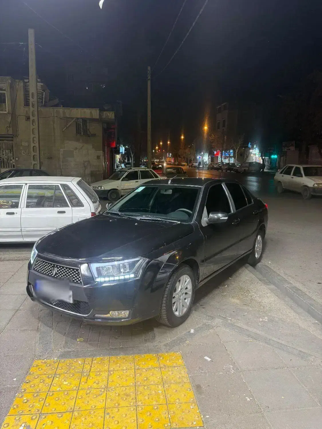 دنا مدل1398|خودرو سواری و وانت|مشهد, بهمن|دیوار