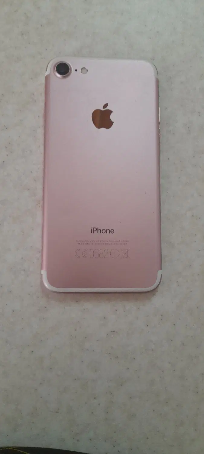 iphone 7|موبایل|اصفهان, سپاهان‌شهر|دیوار