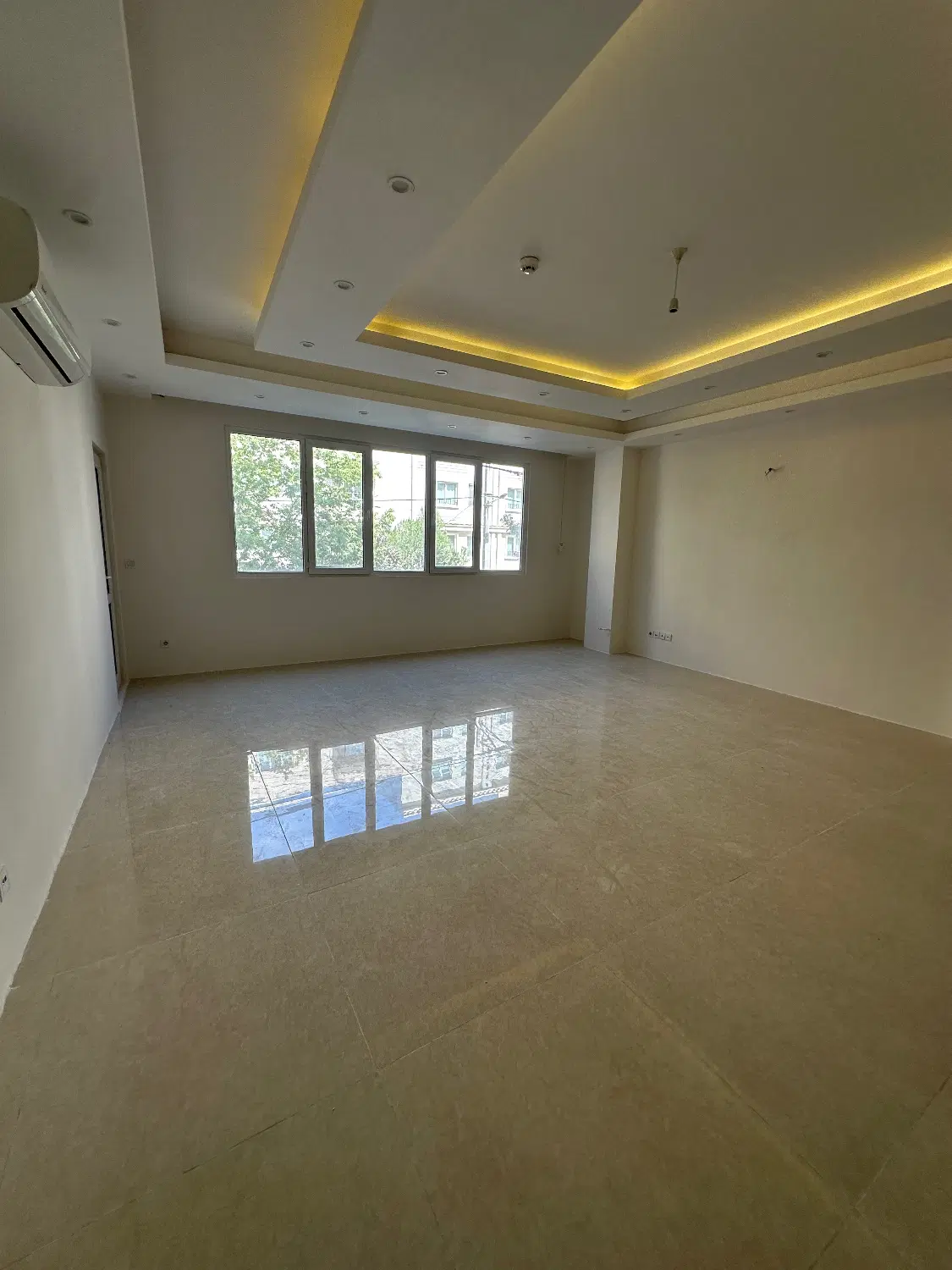 100 متر / تاپ لوکیشن / حاشیه نامجو|فروش آپارتمان|بجنورد, |دیوار