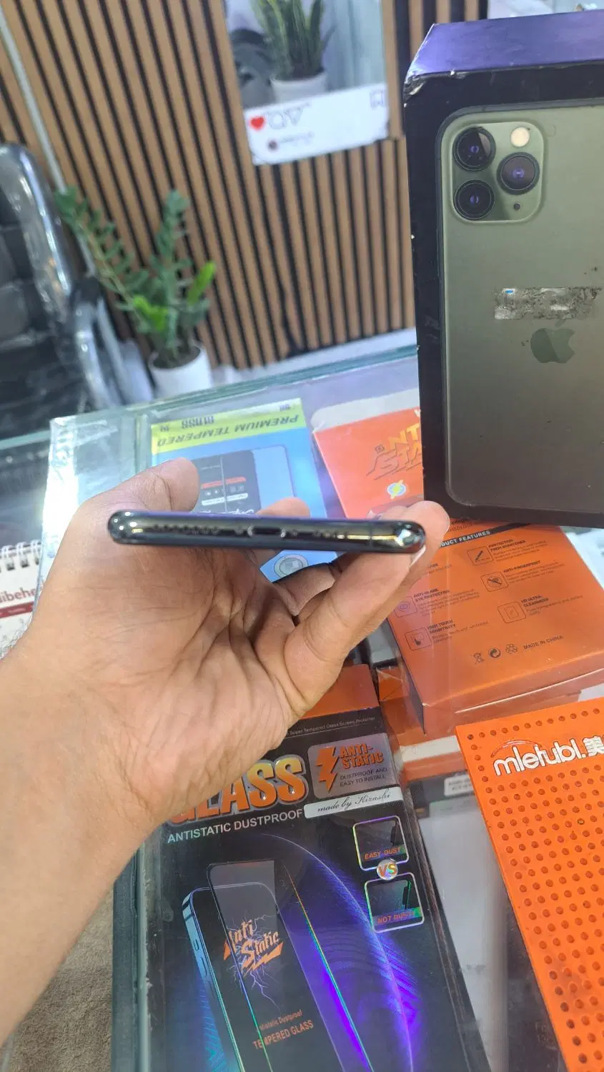 iphone 11 pro max 256|موبایل|قرچک, زیبا شهر|دیوار