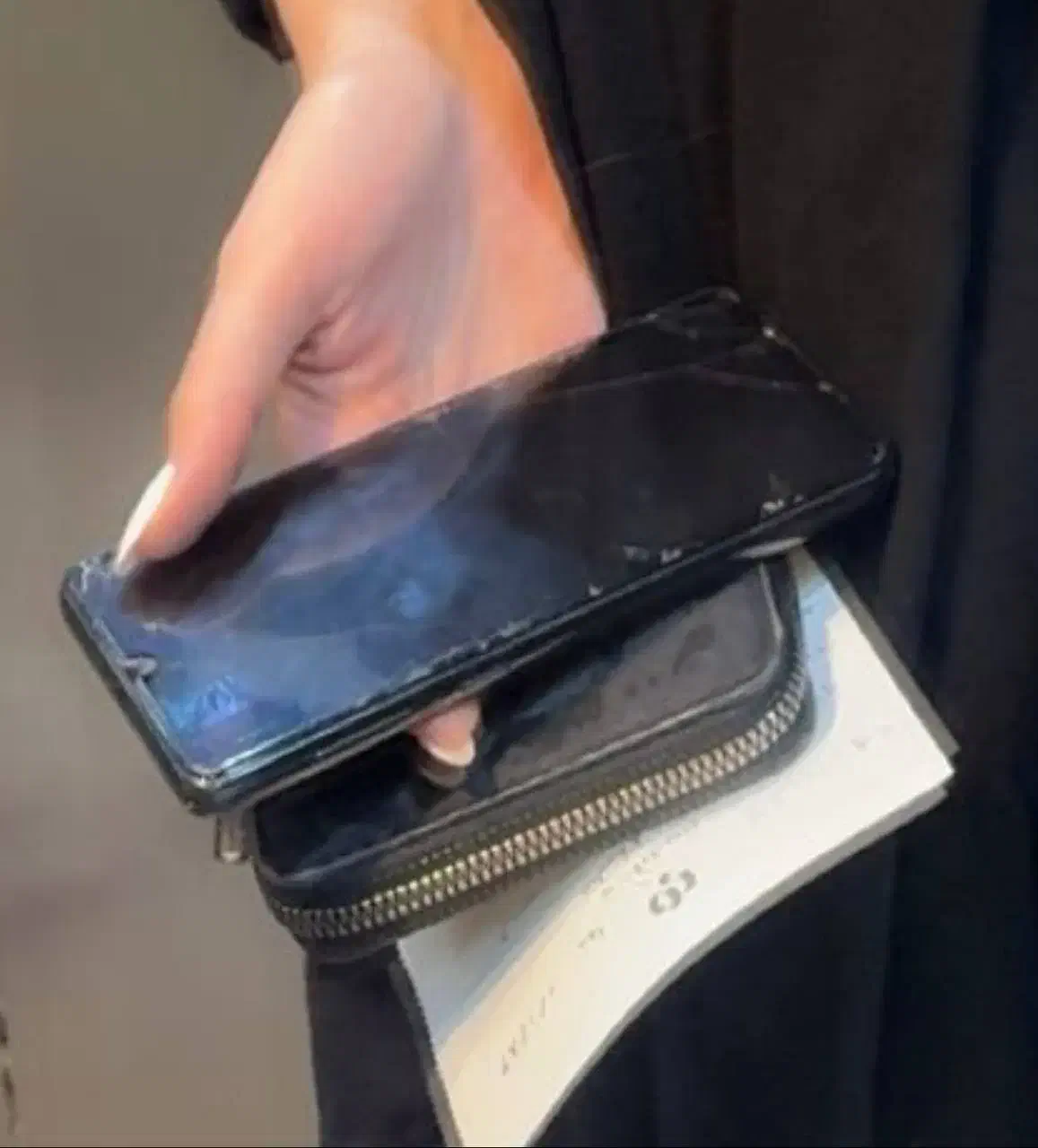 گم شده|اشیا|ارومیه, |دیوار