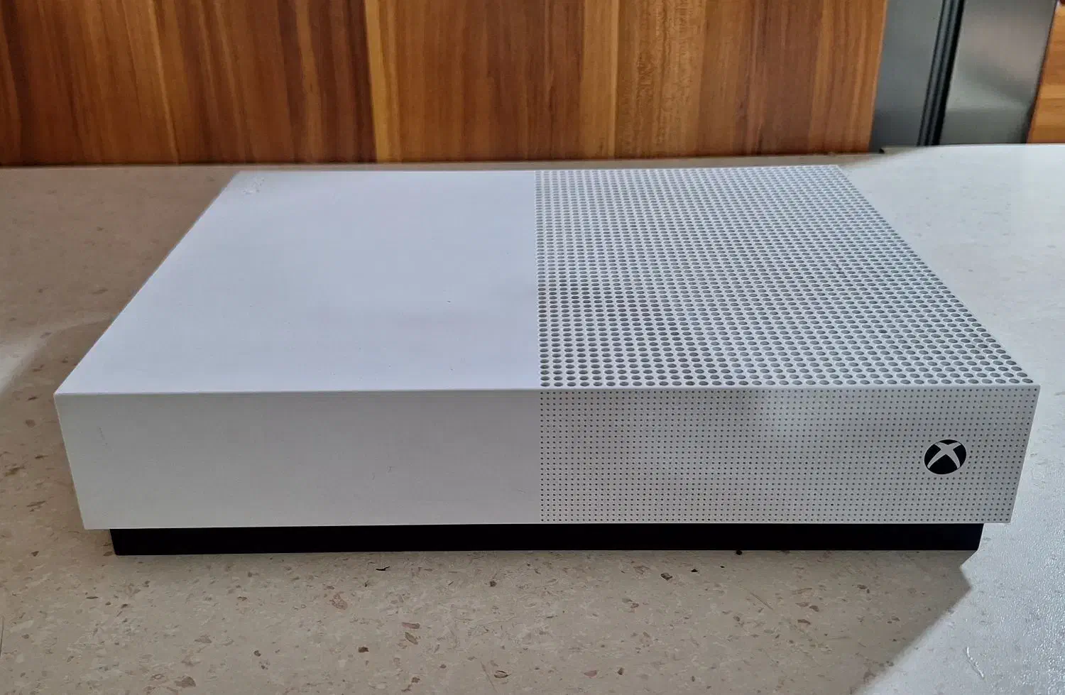 ایکس باکس|کنسول، بازی ویدئویی و آنلاین|رودهن, |دیوار