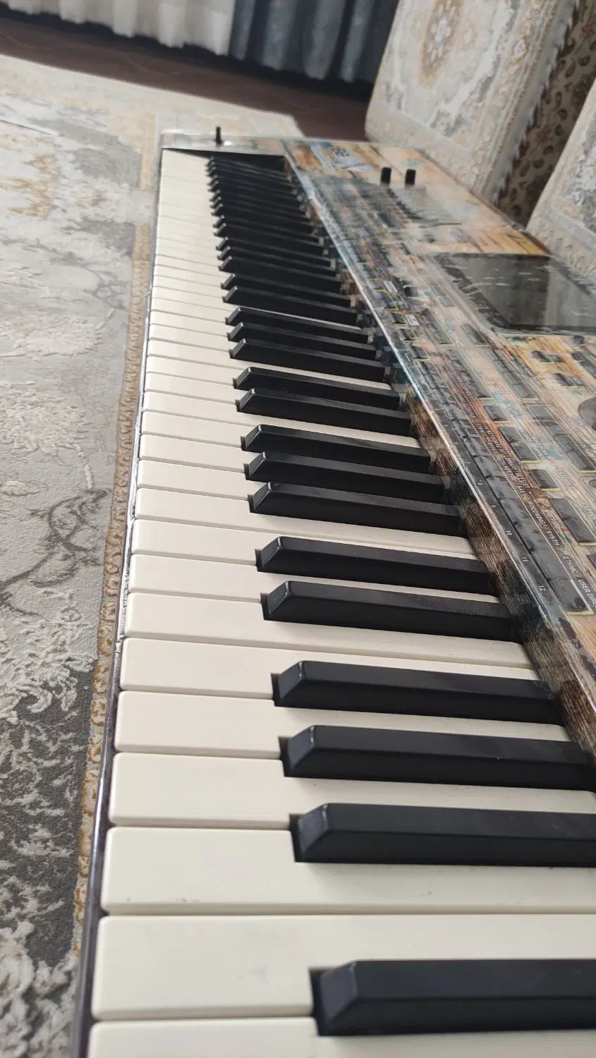 korg pa4. 76|پیانو، کیبورد، آکاردئون|سنندج, |دیوار