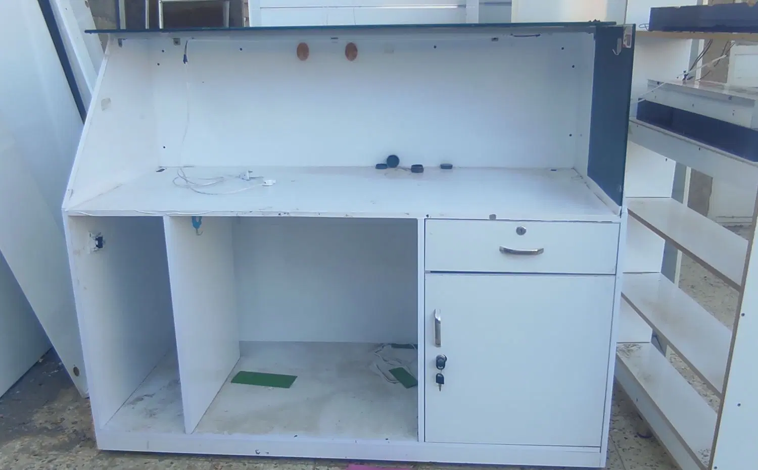 میز MDF|فروشگاه و مغازه|فردوس (خراسان), |دیوار