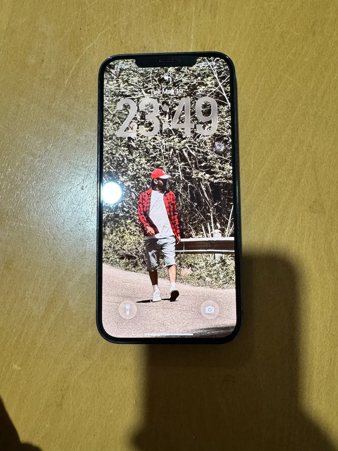 iPhone 12 max|موبایل|ساری, |دیوار