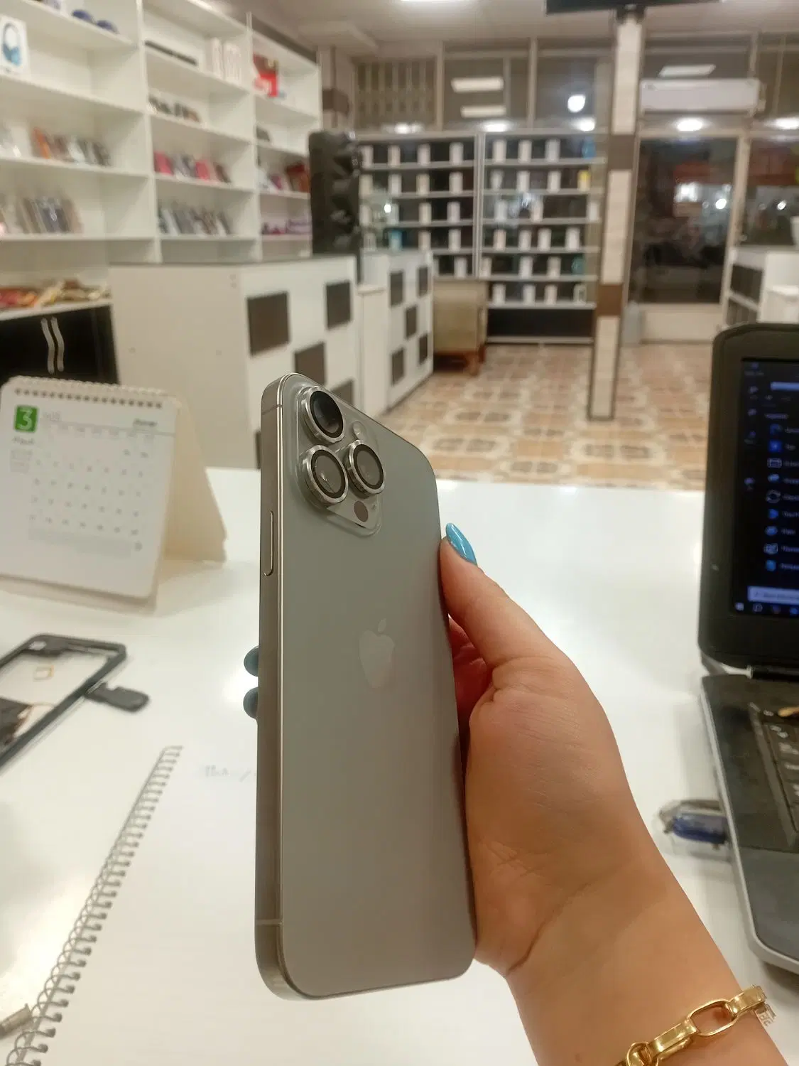 15promax|موبایل|نوکنده, |دیوار