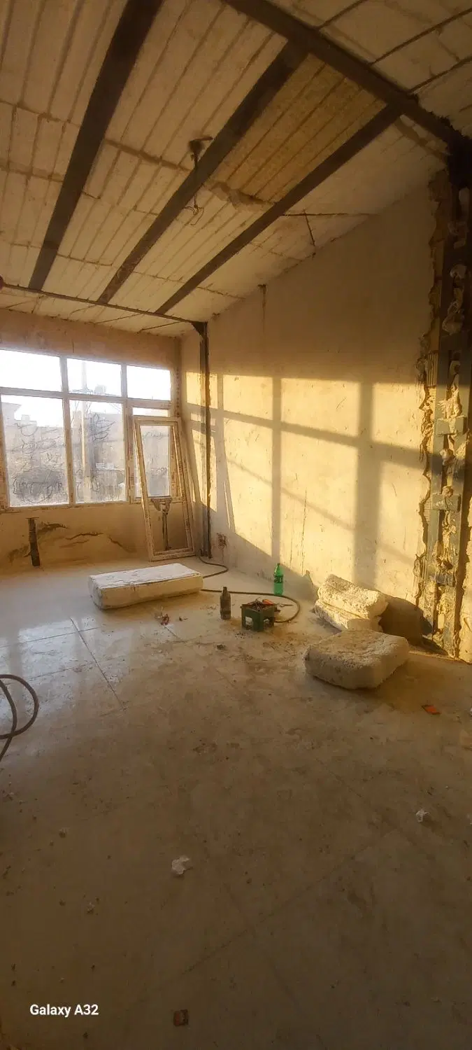75 متری با پارکینگ و آسانسور - View 2