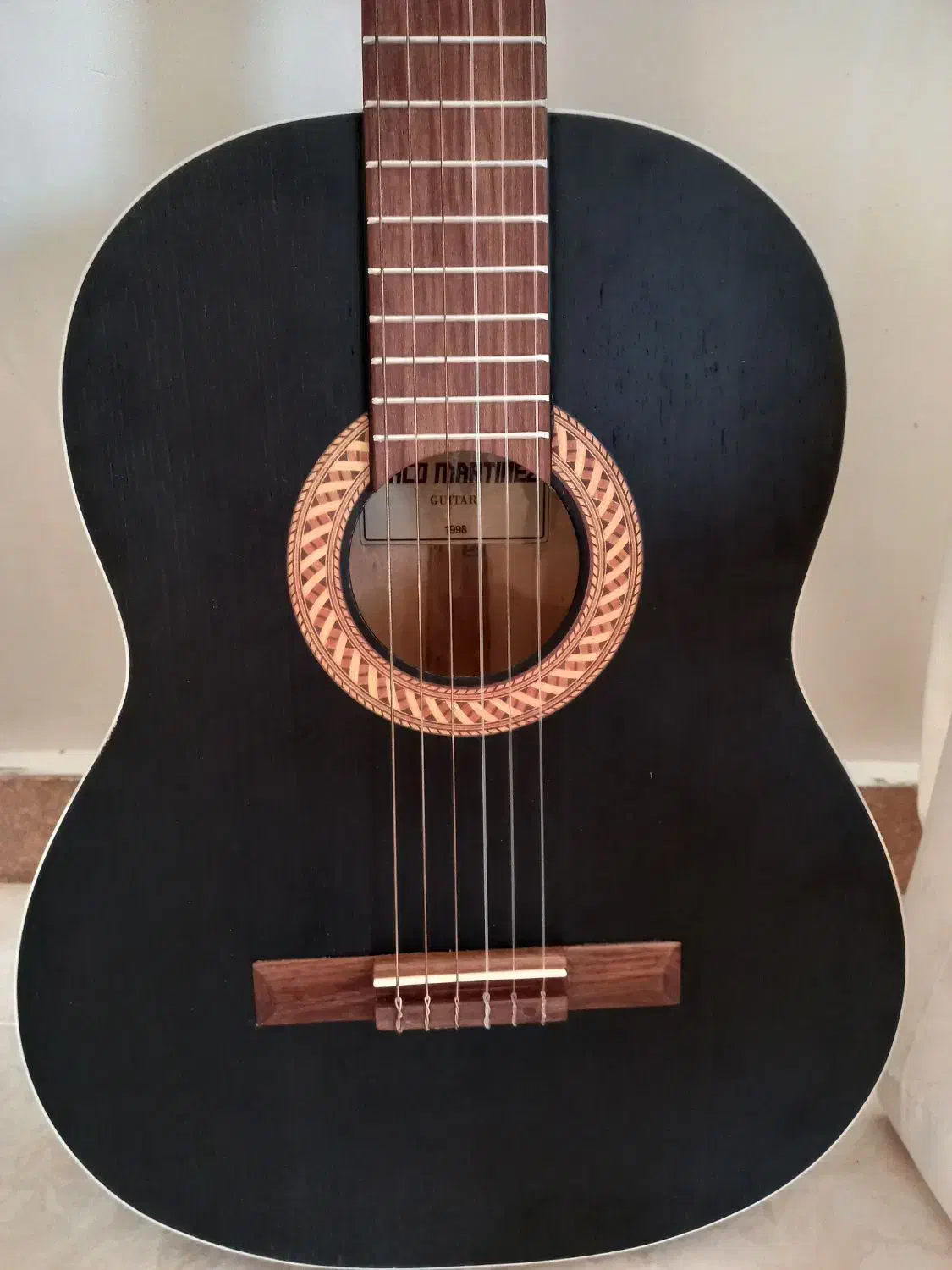 گییتار نو|گیتار، بیس، امپلیفایر|رشت, شالکو|دیوار