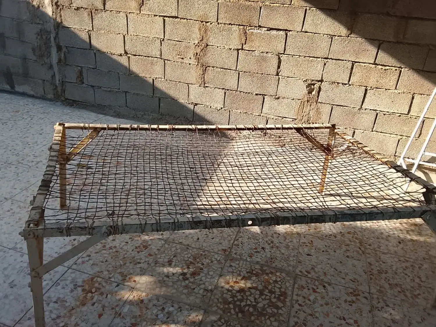 تخت|تخت و سرویس خواب|مسجد سلیمان, |دیوار