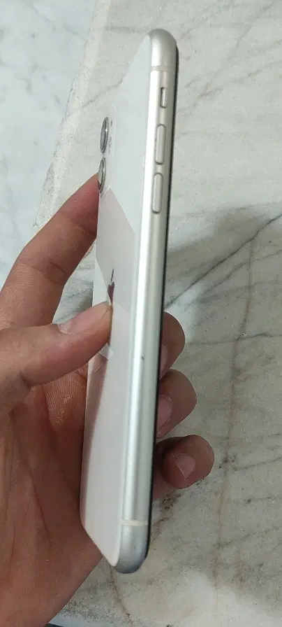 iPhone 11 lla|موبایل|لاهیجان, گلستان|دیوار