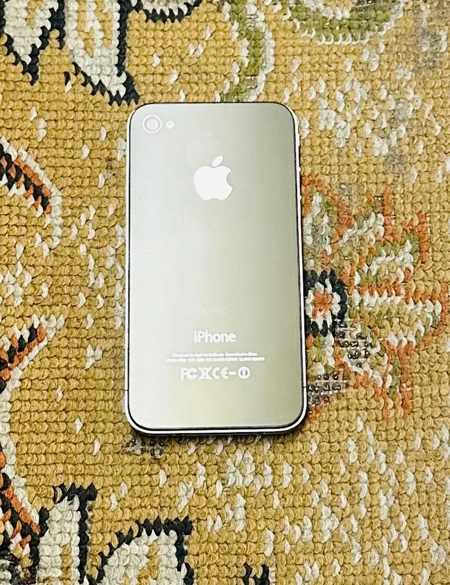 Iphone 4s 32g|موبایل|تهران, تهرانسر مرکزی|دیوار