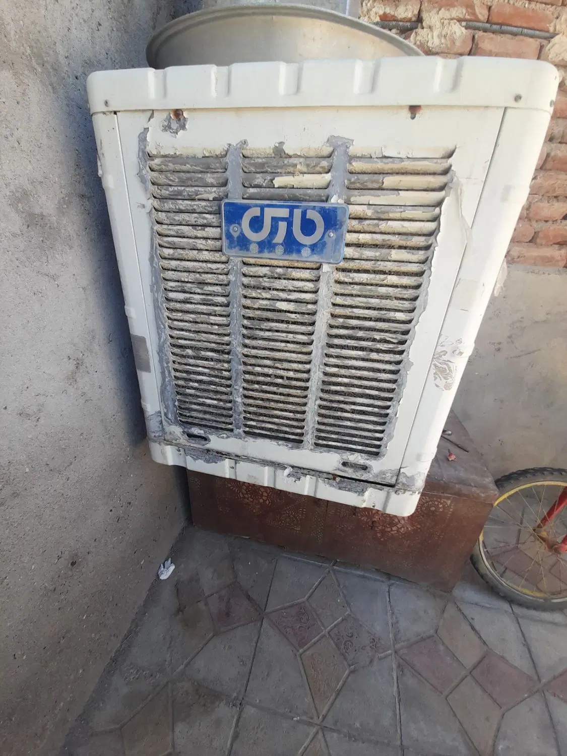 کولر آبی|کولر آبی|بناب, |دیوار