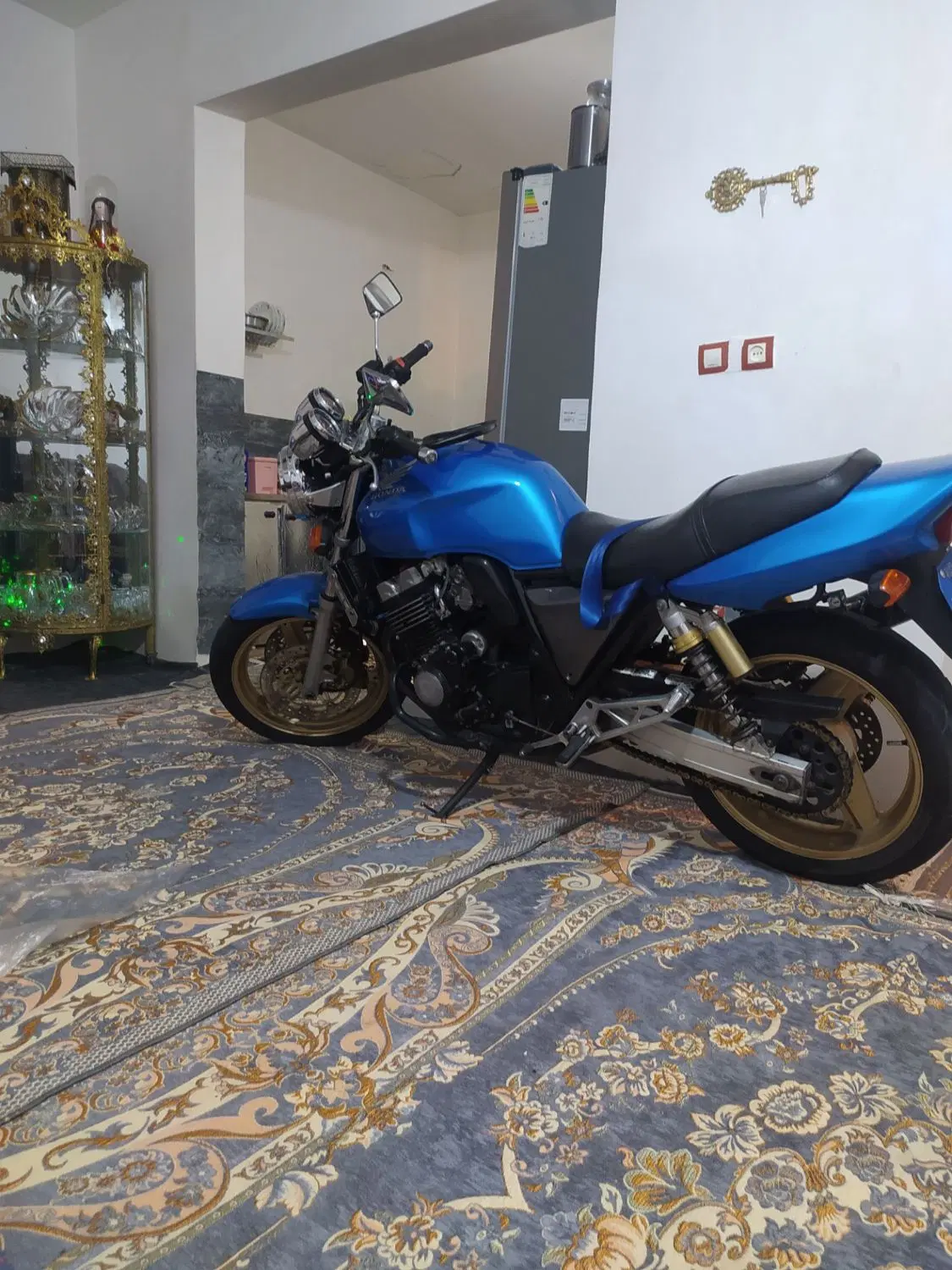 cb400|موتورسیکلت|تبریز, |دیوار