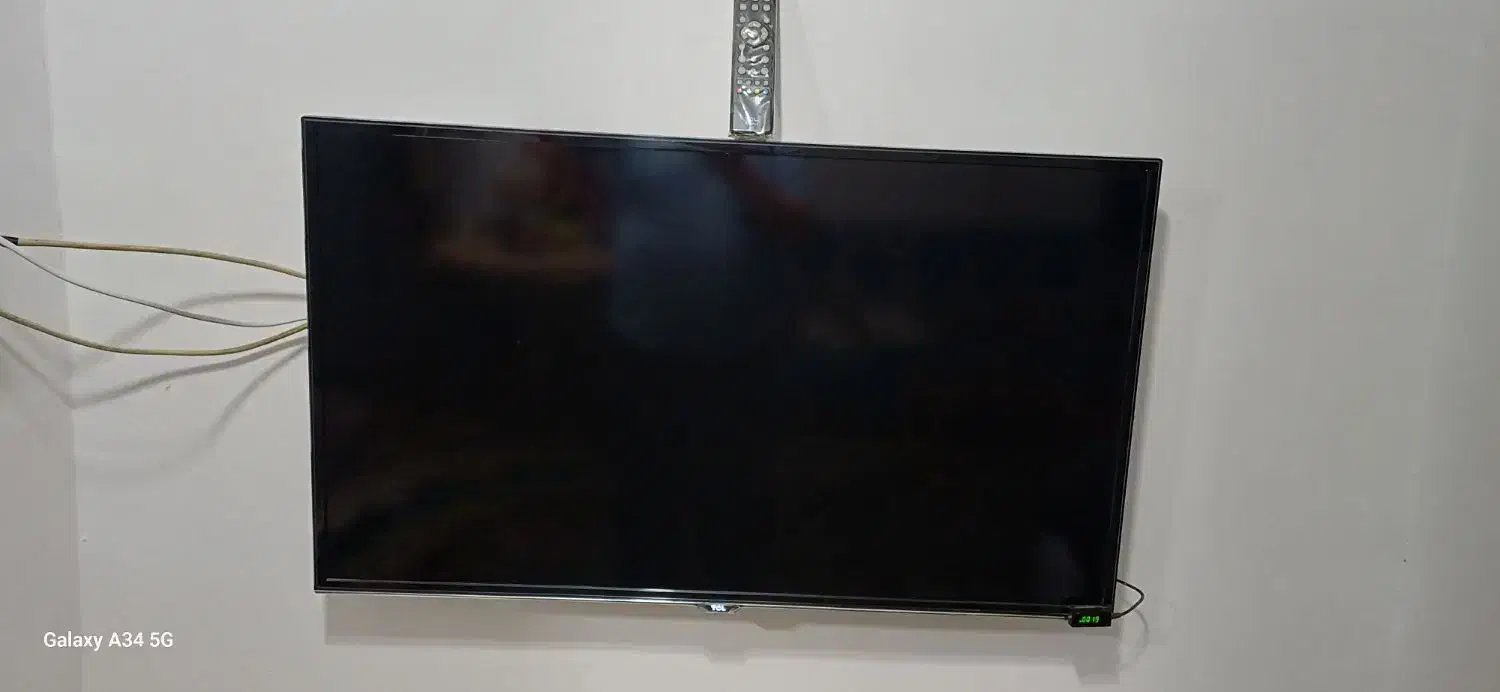 تلویزیون TCL|تلویزیون و پروژکتور|رشت, جانبازان|دیوار