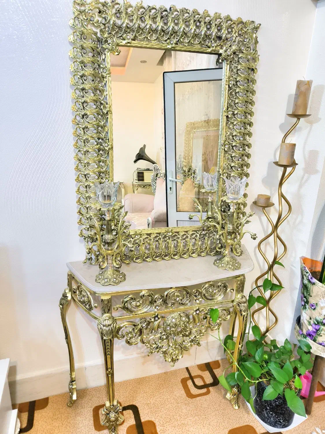 ویترین|بوفه، ویترین، کنسول|بروجن, |دیوار