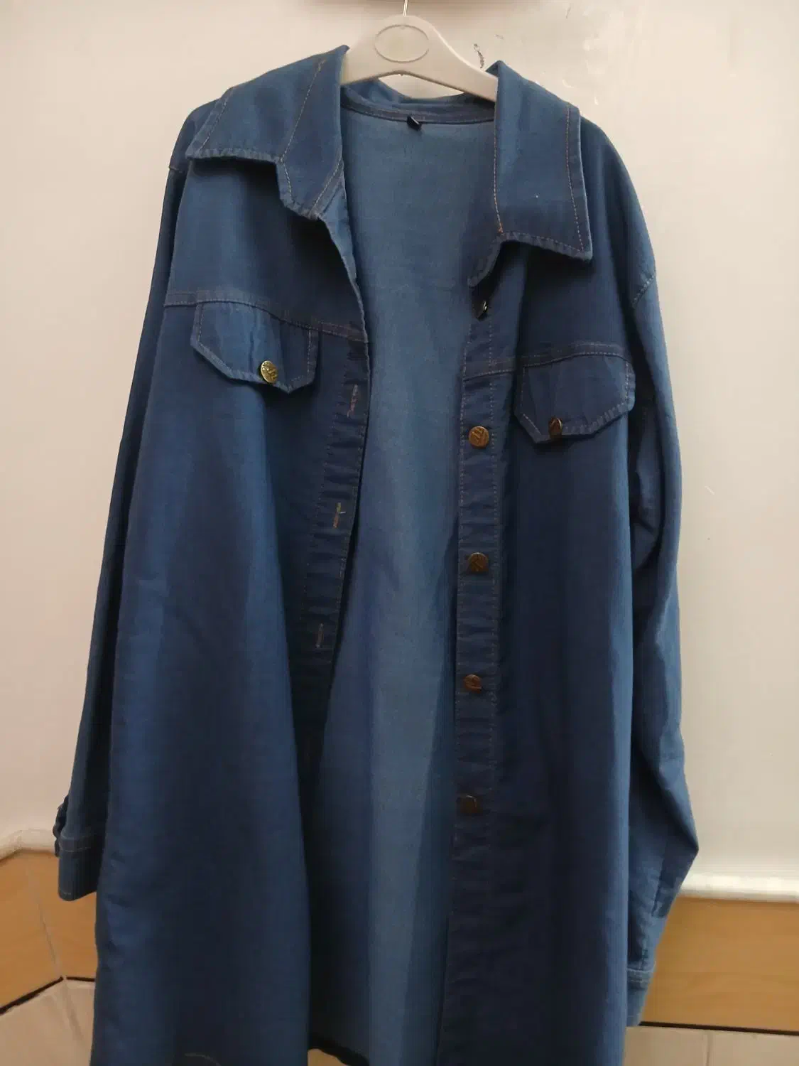 مانتو لی|لباس|آران و بیدگل, |دیوار