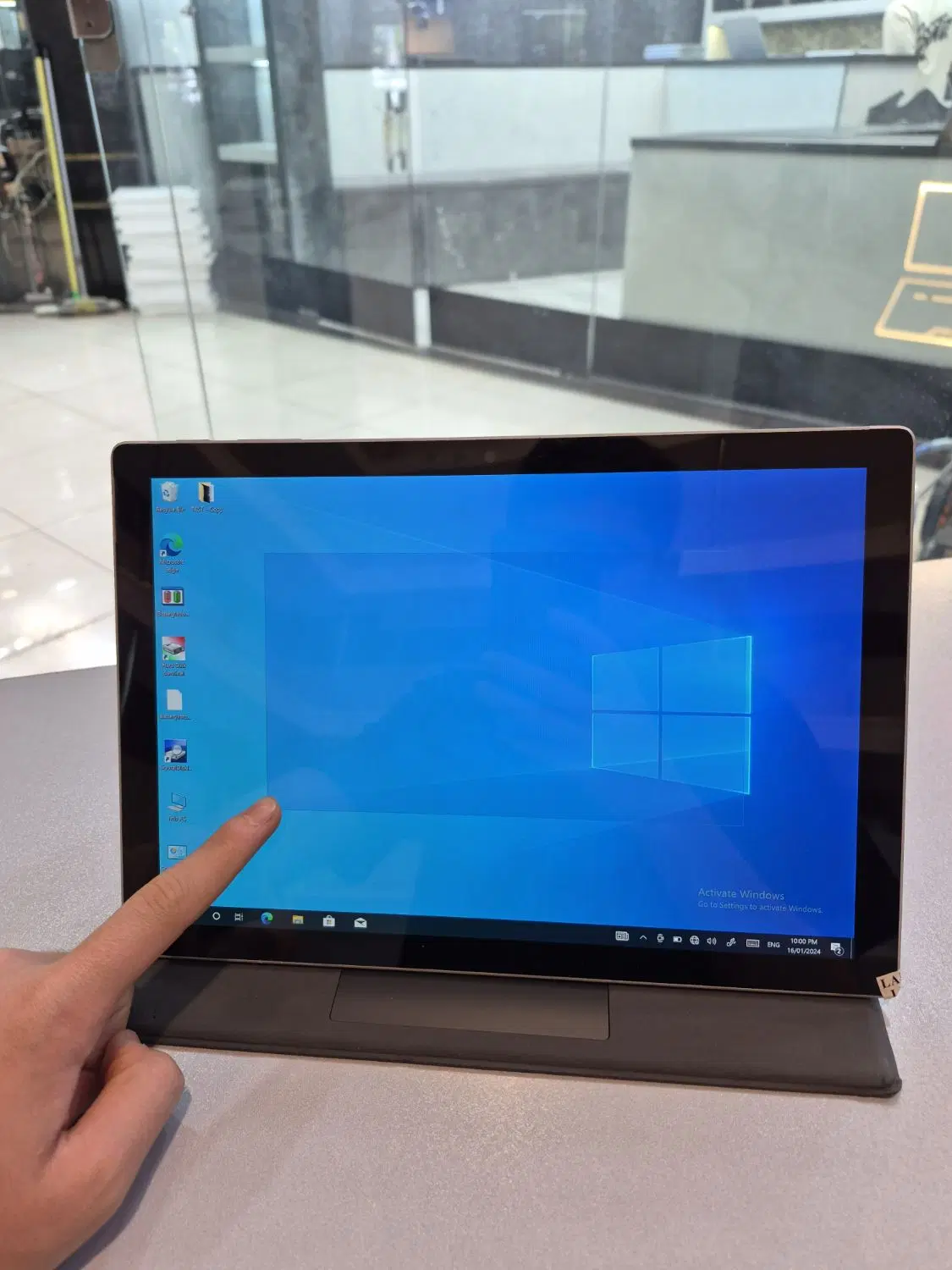 surface pro5|رایانه همراه|بانه, |دیوار