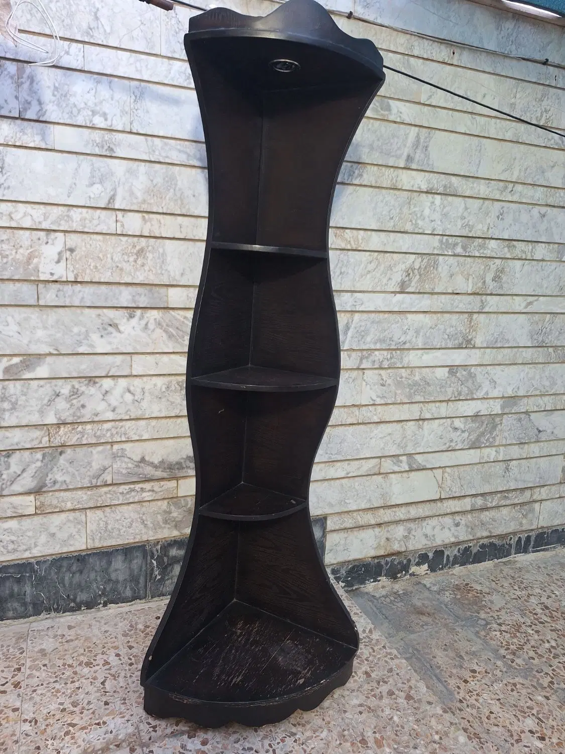 بوفه|بوفه، ویترین، کنسول|دوگنبدان, |دیوار