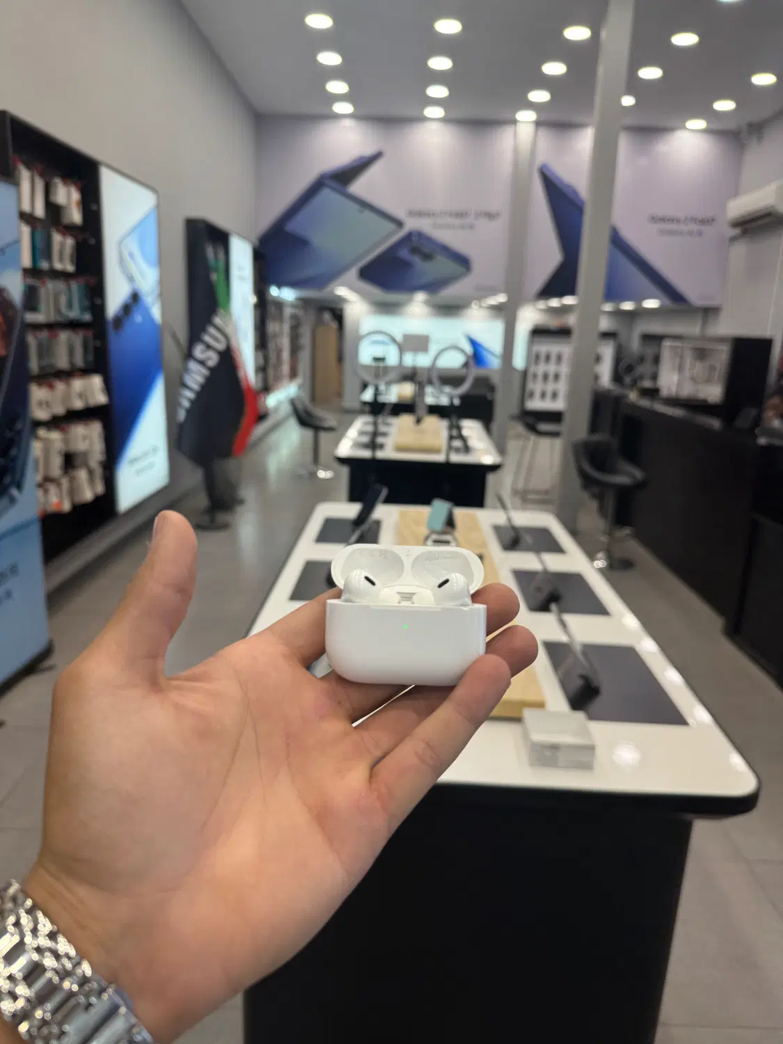 AirPods pro|لوازم جانبی موبایل و تبلت|کرج, کوی امامیه|دیوار