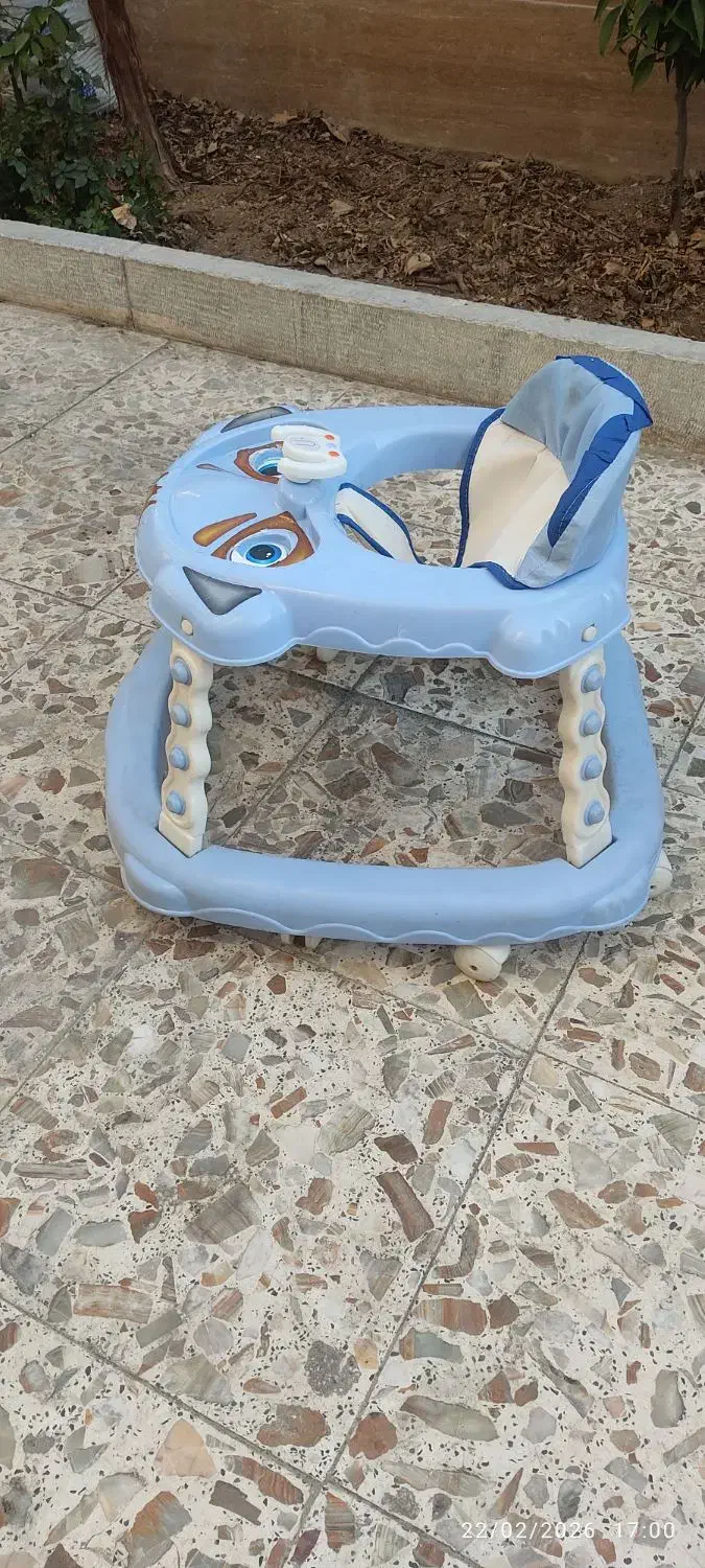 روروک|اسباب و اثاث بچه|شاهینشهر, خانه کارگر|دیوار