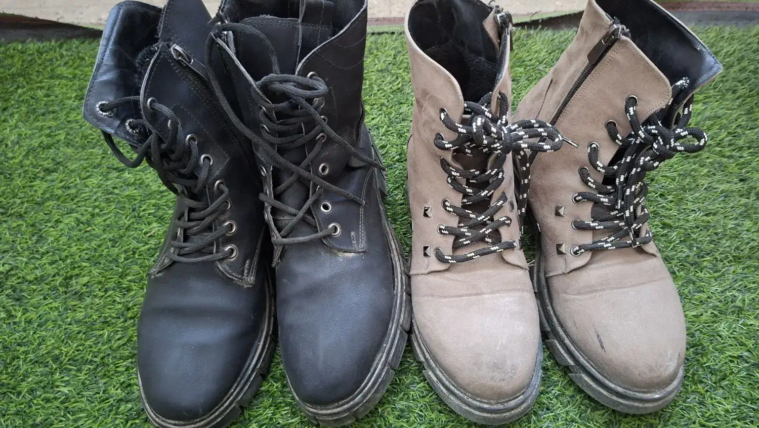 فروشی|کیف، کفش، کمربند|ابرکوه, |دیوار