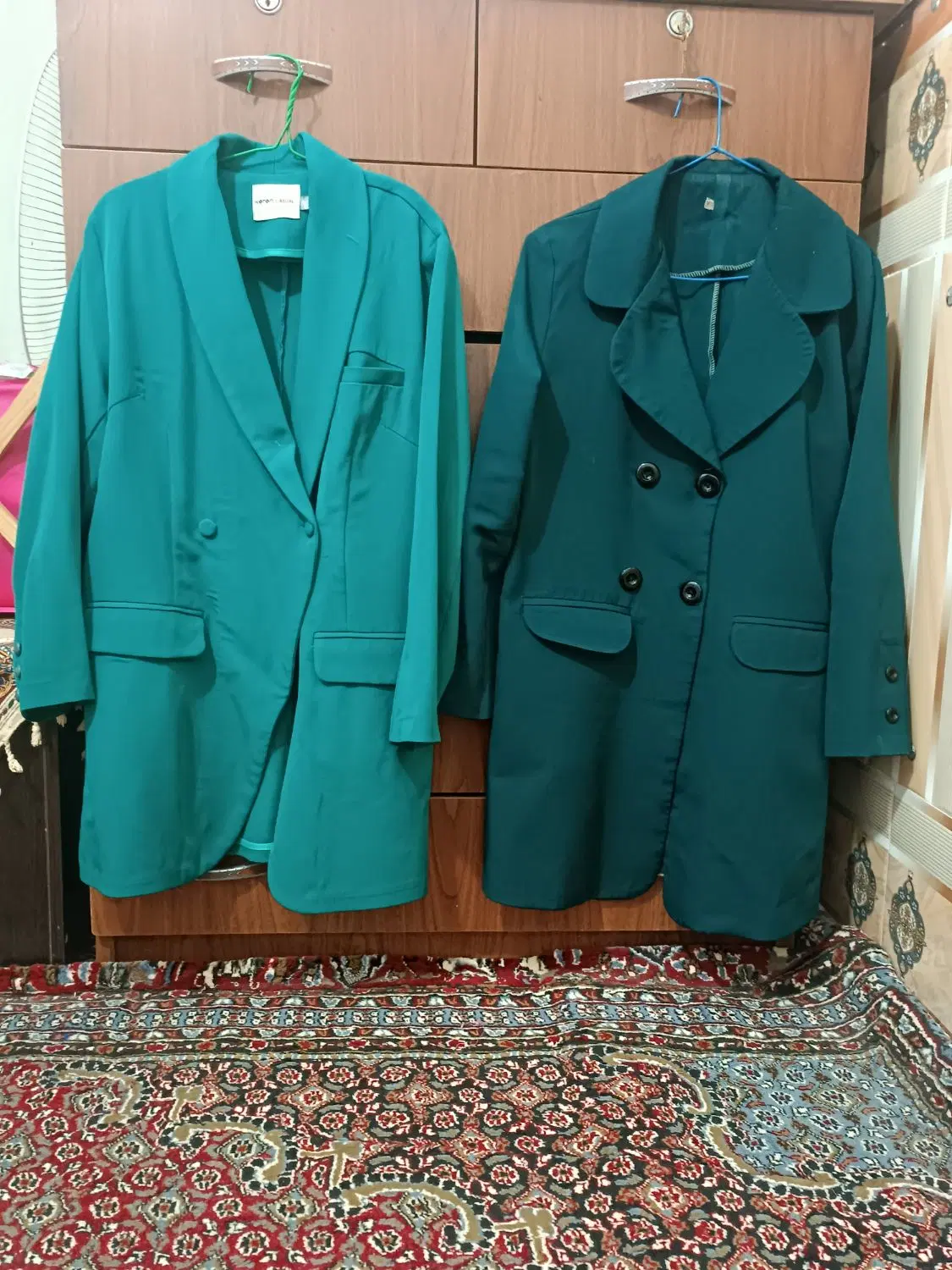 کت تک|لباس|زاهدان, |دیوار