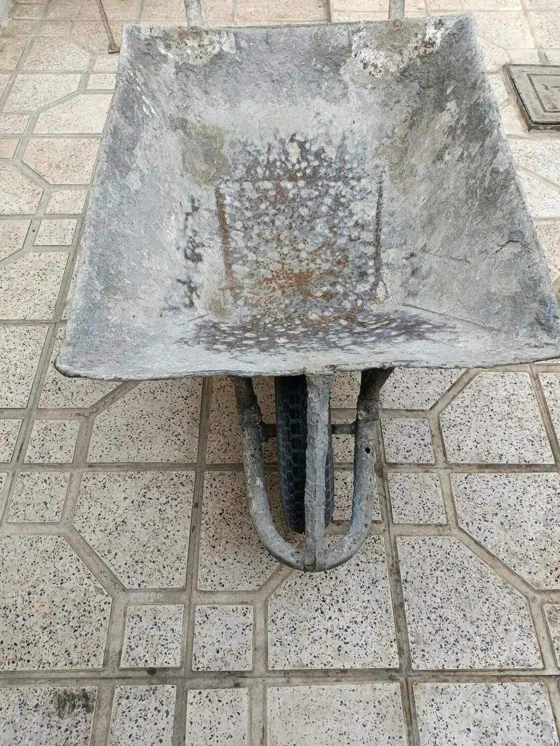 فرغون|ابزارآلات|همدان, |دیوار