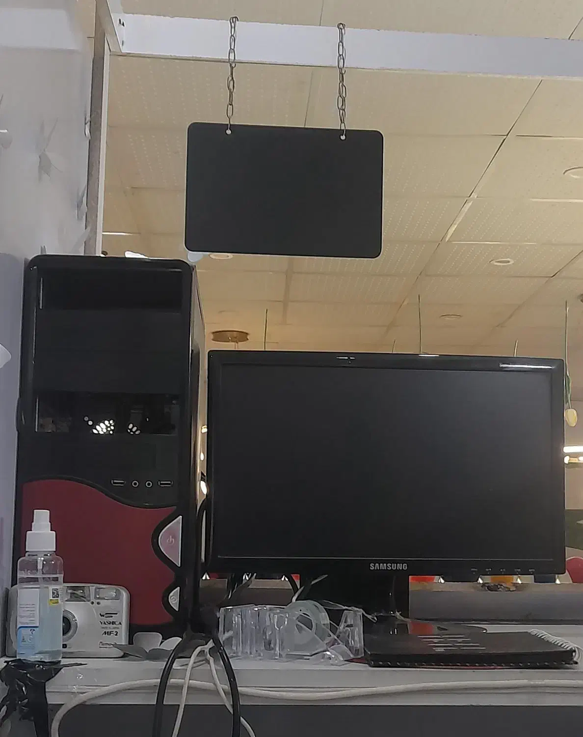 کامپیوتر|رایانه رومیزی|بروجرد, |دیوار