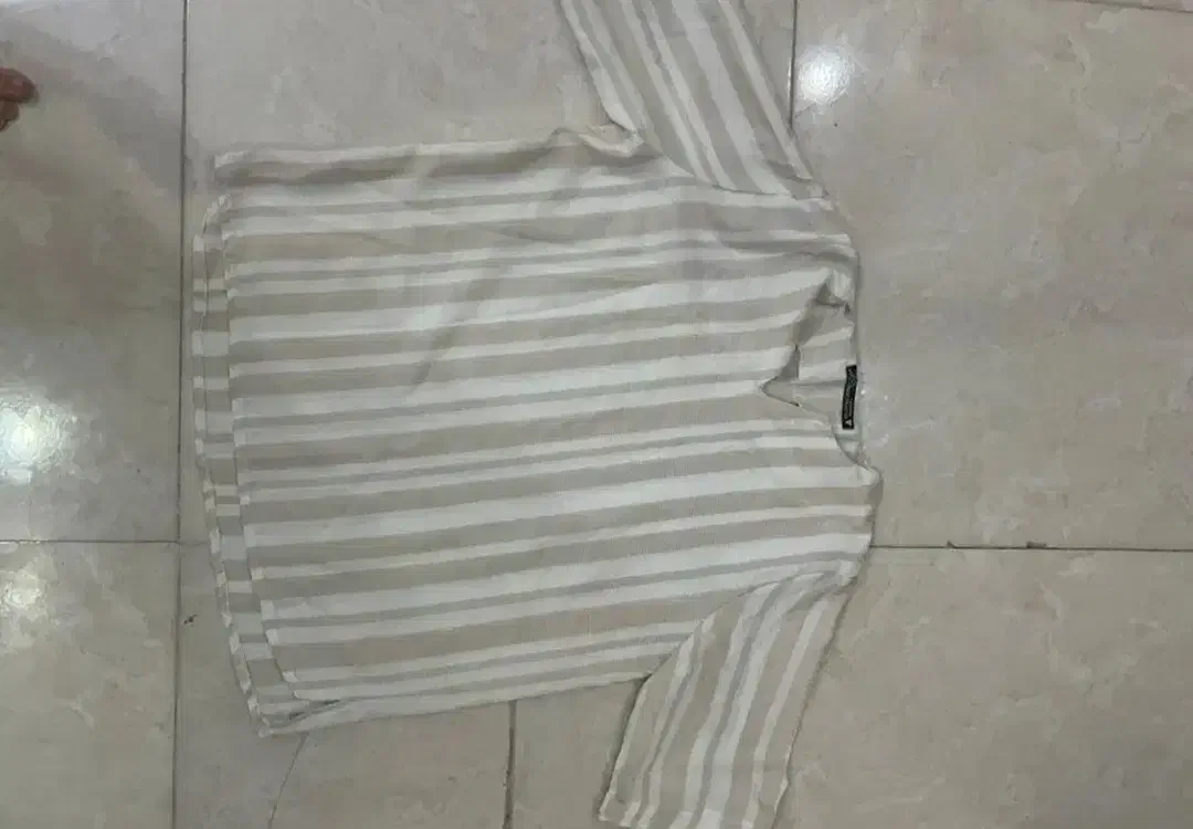 لباس|لباس|کرج, عظیمیه|دیوار