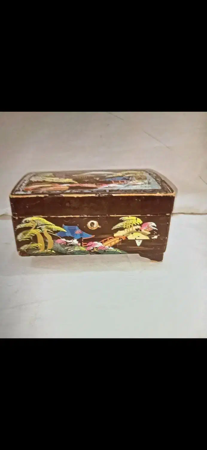 عتیقه|کلکسیون اشیاء عتیقه|زاهدان, |دیوار