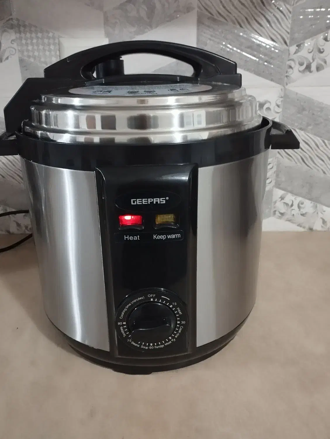 ‌جی پاس|ظروف پخت‌وپز|مهاباد (آذربایجان غربی), |دیوار