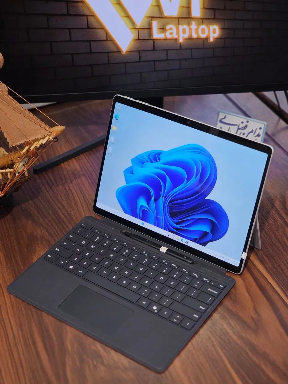 surface pro 10|رایانه همراه|تهران, فلسطین (میدان انقلاب)|دیوار